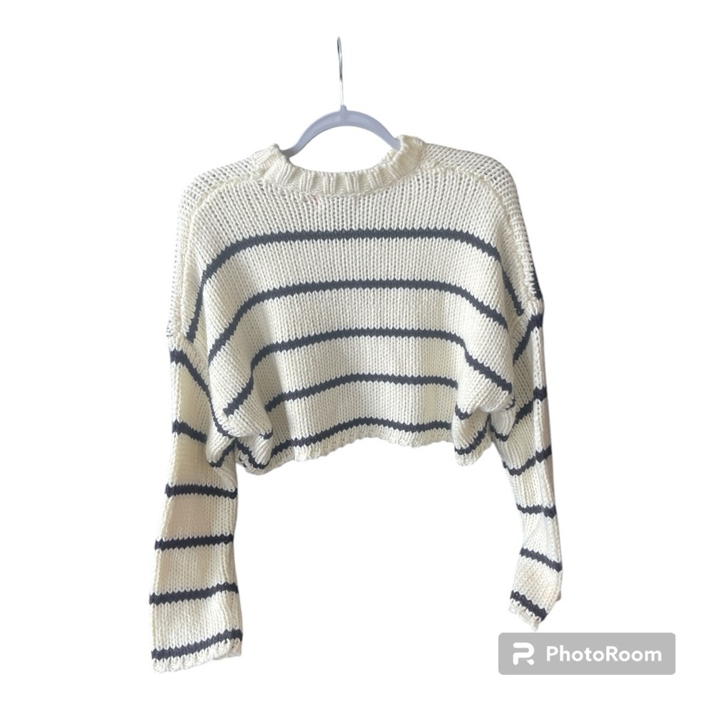 Edikted Cropped Navy/White Striped Sweatsr - Picture 2 of 4